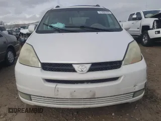 2004 Toyota Sienna XLE with VIN 5TDZA22C14S120092, listed as a Copart auction lot 51095595 with 0 mi miles and Salvage Title. Bid and sale history available at carsss.com. Image 5.