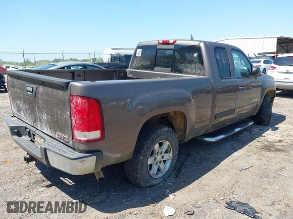 2007 GMC Sierra 1500 SLE1 with VIN 2GTEC19J671625161, listed as a IAAI auction lot 41997224 with 271,503 mi miles and . Bid and sale history available at DreamBid. Image 4.