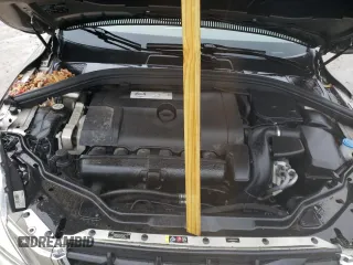 2013 Volvo XC60 3.2L z VIN YV4940DZ3D2451757, wystawiony jako Copart lot #58147575 z przebiegiem 86 021 mil mil oraz Czysty tytuł • Clean title. Historia ofert i sprzedaży dostępna na DreamBid. Obrazek 12.