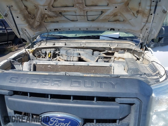 2014 Ford F-250 XL with VIN 1FT7X2B60EEB08149, listed as a IAAI auction lot 37607954 with Not provided miles and . Bid and sale history available at DreamBid. Image 6.