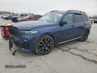 2022 BMW X7 xDrive40i with VIN 5UXCW2C04N9K27194, listed as a Copart auction lot 89009155 with 0 mi miles and Salvage Title. Bid and sale history available at carsss.com. Image 1.