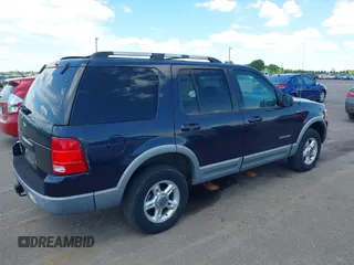 2002 Ford Explorer XLT with VIN 1FMDU73E92ZA96369, listed as a IAAI auction lot 42342473 with 101,303 mi miles and . Bid and sale history available at DreamBid. Image 4.