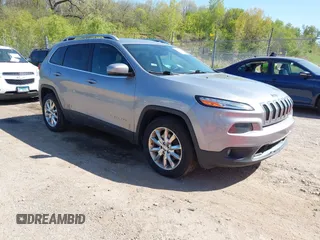 2016 Jeep Cherokee Limited with VIN 1C4PJMDB1GW373585, listed as a IAAI auction lot 42231662 with 187,752 mi miles and . Bid and sale history available at DreamBid. Image 1.