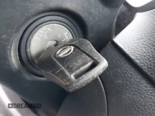 2013 Nissan Sentra SR z VIN 3N1AB7AP9DL657183, wystawiony jako IAAI lot #42283357 z przebiegiem 109 077 mil mil oraz . Historia ofert i sprzedaży dostępna na DreamBid. Obrazek 11.