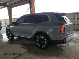 2023 Kia Telluride EX with VIN 5XYP34GC7PG353420, listed as a Copart auction lot 41906525 with 15,180 mi miles and Salvage title. Bid and sale history available at DreamBid. Image 2.