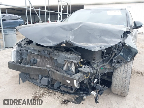 2016 Kia Optima SXL Turbo with VIN 5XXGV4L2XGG120045, listed as a IAAI auction lot 41511829 with 107,760 mi miles. Bid and sale history available at carsss.com. Image 6.