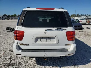 2004 Toyota Sequoia Limited with VIN 5TDZT38A04S230671, listed as a Copart auction lot 47174485 with 272,099 mi miles and Salvage Title. Bid and sale history available at carsss.com. Image 6.