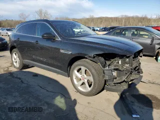 2019 Jaguar F-Pace 25t Premium z VIN SADCJ2FX4KA361999, wystawiony jako Copart lot #52969445 z przebiegiem 47 420 mil mil oraz Szkoda całkowita • Salvage title. Historia ofert i sprzedaży dostępna na DreamBid. Obrazek 4.