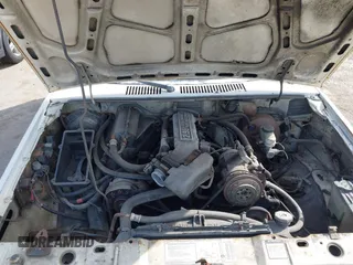 1986 Ford Bronco z VIN 1FMCU14T0GUC51692, wystawiony jako IAAI lot #41982392 z przebiegiem 509 734 mil mil oraz . Historia ofert i sprzedaży dostępna na DreamBid. Obrazek 10.