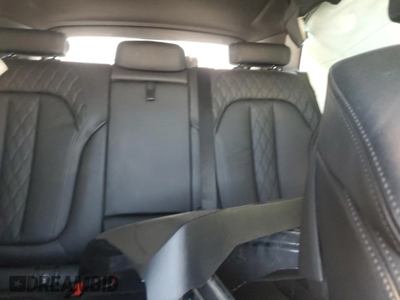 2020 BMW X5 M50i with VIN 5UXJU4C05LL228167, listed as a Copart auction lot 70390194 with Not Provided miles and Salvage Title. Bid and sale history available at DreamBid. Image 10.