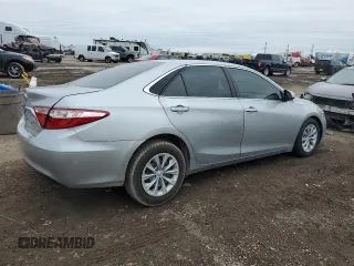 2017 Toyota Camry XLE with VIN 4T1BF1FK1HU637968, listed as a Copart auction lot 46239355 with 68,040 mi miles and Salvage Title. Bid and sale history available at carsss.com. Image 3.