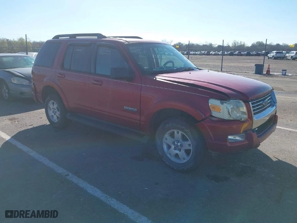 2008 Ford Explorer XLT with VIN 1FMEU73E78UB07508, listed as a IAAI auction lot 41646107 with 230,214 mi miles. Bid and sale history available at carsss.com. Image 1.