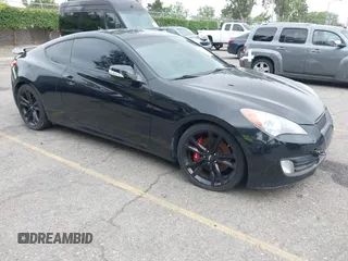 2010 Hyundai Genesis Coupe Track с VIN KMHHU6KH2AU040891, выставлен на аукционе IAAI как лот 42418817 с пробегом Не указан миль и . История ставок и продаж доступна на DreamBid. Изображение 1.