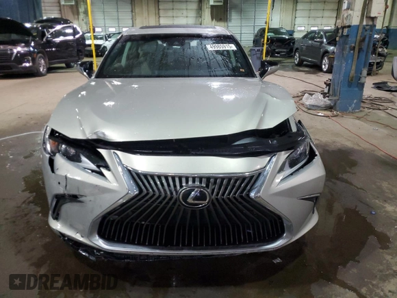 2020 Lexus ES with VIN 58ADZ1B16LU052379, listed as a Copart auction lot 49985915 with 107,802 mi miles and Clean Title. Bid and sale history available at carsss.com. Image 5.