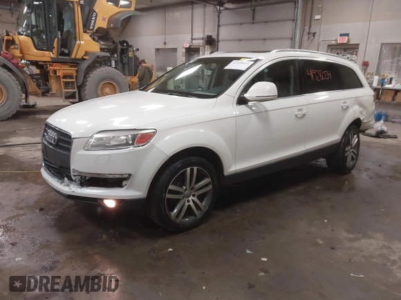2007 Audi Q7 Premium with VIN WA1BY74L37D058938, listed as a IAAI auction lot 41928034 with 163,779 mi miles and . Bid and sale history available at DreamBid. Image 2.