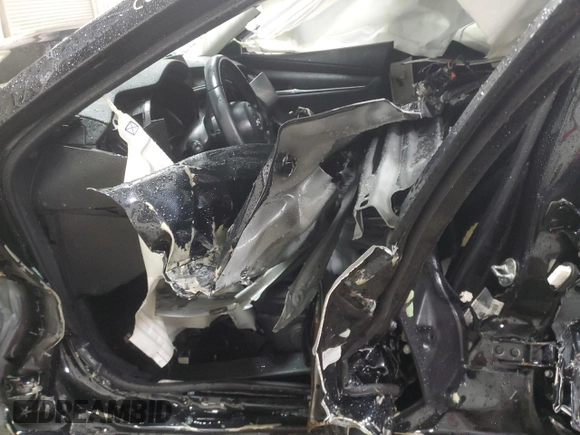 2021 Mazda 3 Select with VIN JM1BPABL9M1322654, listed as a Copart auction lot 37362464 with Not Provided miles and Salvage Title. Bid and sale history available at DreamBid. Image 7.