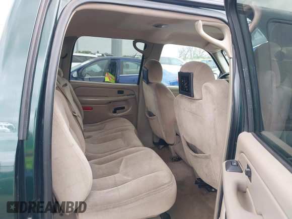 2005 GMC Sierra 1500 SLE z VIN 2GTEC13T451292207, wystawiony jako IAAI lot #42099007 z przebiegiem 225 446 mil mil oraz . Historia ofert i sprzedaży dostępna na DreamBid. Obrazek 8.