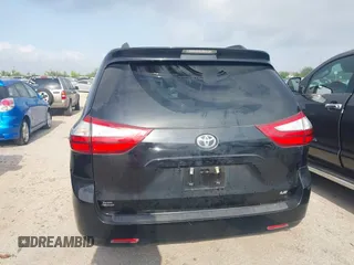 2017 Toyota Sienna LE Auto Access Seat with VIN 5TDKZ3DC7HS827068, listed as a IAAI auction lot 42088371 with 114,630 mi miles. Bid and sale history available at carsss.com. Image 16.