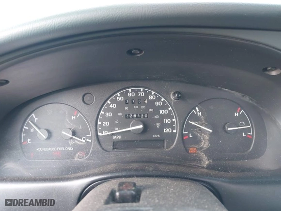 1996 Ford Ranger XL with VIN 1FTCR14A3TPA04986, listed as a IAAI auction lot 41928315 with 228,120 mi miles. Bid and sale history available at carsss.com. Image 7.