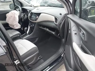 2020 Chevrolet Trax LT z VIN 3GNCJLSB4LL226051, wystawiony jako IAAI lot #41902220 z przebiegiem Nie podano mil oraz . Historia ofert i sprzedaży dostępna na DreamBid. Obrazek 5.