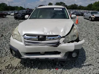 2013 Subaru Outback Premium z VIN 4S4BRCCC3D3303408, wystawiony jako Copart lot #54954385 z przebiegiem 135 960 mil mil oraz Szkoda całkowita • Salvage title. Historia ofert i sprzedaży dostępna na DreamBid. Obrazek 5.