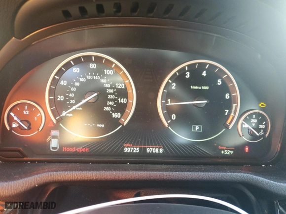 2015 BMW X4 xDrive35i with VIN 5UXXW5C54F0E88445, listed as a Copart auction lot 47400515 with 99,725 mi miles and Clean Title. Bid and sale history available at carsss.com. Image 9.