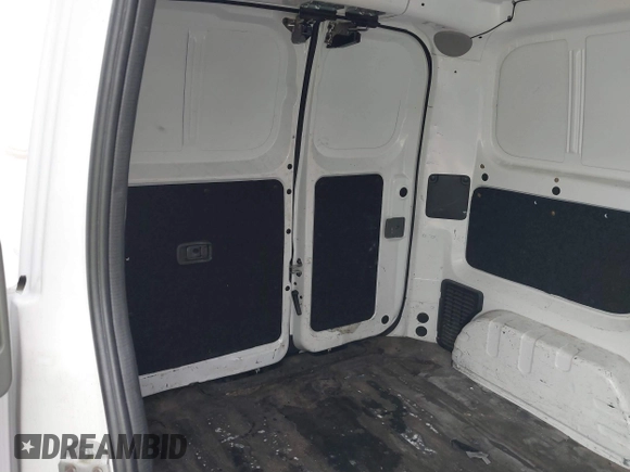 2019 Nissan NV200 S z VIN 3N6CM0KN6KK698911, wystawiony jako IAAI lot #41446778 z przebiegiem 52 558 mil mil oraz . Historia ofert i sprzedaży dostępna na DreamBid. Obrazek 8.