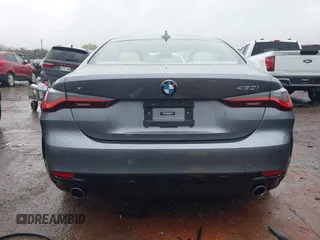 2021 BMW 4 Series 430i xDrive z VIN WBA73AP06MCG99754, wystawiony jako IAAI lot #41952324 z przebiegiem 31 031 mil mil oraz . Historia ofert i sprzedaży dostępna na DreamBid. Obrazek 17.