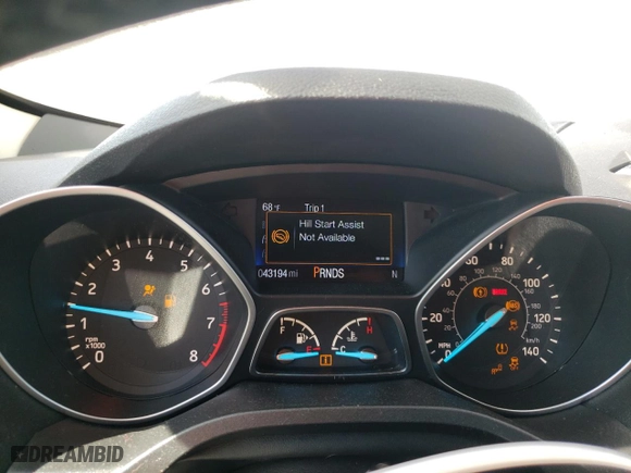 2017 Ford Escape SE with VIN 1FMCU0GDXHUA09945, listed as a Copart auction lot 46894205 with 43,194 mi miles and Salvage Title. Bid and sale history available at carsss.com. Image 9.