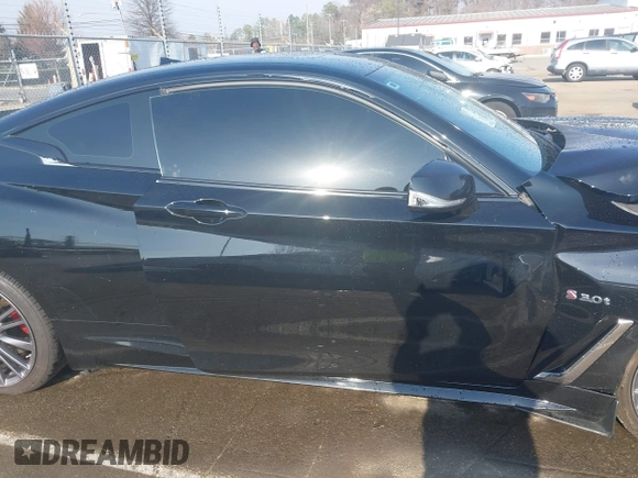 2017 Infiniti Q60 Red Sport 400 with VIN JN1FV7EL1HM700124, listed as a IAAI auction lot 41789570 with 140,841 mi miles and . Bid and sale history available at carsss.com. Image 20.
