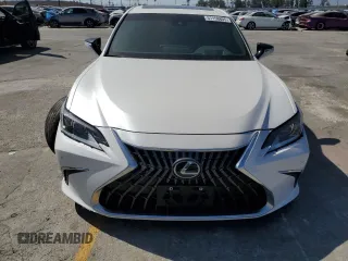2024 Lexus ES 300h with VIN 58ADA1C13RU037546, listed as a Copart auction lot 57158805 with 49,138 mi miles and Salvage title. Bid and sale history available at DreamBid. Image 5.