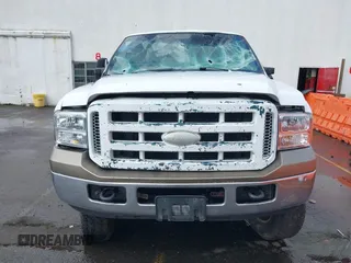 2001 Ford Excursion Limited with VIN 1FMSU43F31EC37134, listed as a IAAI auction lot 41903739 with 152,052 mi miles and . Bid and sale history available at DreamBid. Image 12.