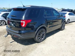 2018 Ford Explorer XLT with VIN 1FM5K7D85JGC38990, listed as a IAAI auction lot 42004295 with 147,499 mi miles and . Bid and sale history available at DreamBid. Image 4.