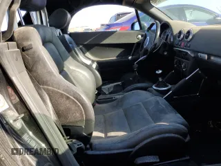 2001 Audi TT z VIN TRUTX28N611043554, wystawiony jako Copart lot #71027394 z przebiegiem Nie podano mil oraz Czysty tytuł • Clean title. Historia ofert i sprzedaży dostępna na DreamBid. Obrazek 10.
