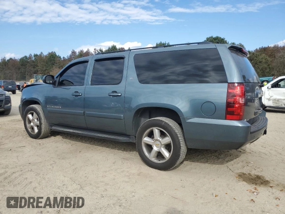 2008 Chevrolet Suburban LT w/3LT with VIN 3GNFK16398G194554, listed as a Copart auction lot 79821194 with 300,889 mi miles and Salvage Title. Bid and sale history available at carsss.com. Image 2.