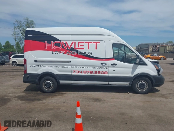 2019 Ford Transit with VIN 1FTYR2XG0KKA22854, listed as a IAAI auction lot 42245141 with 157,886 mi miles and . Bid and sale history available at DreamBid. Image 13.