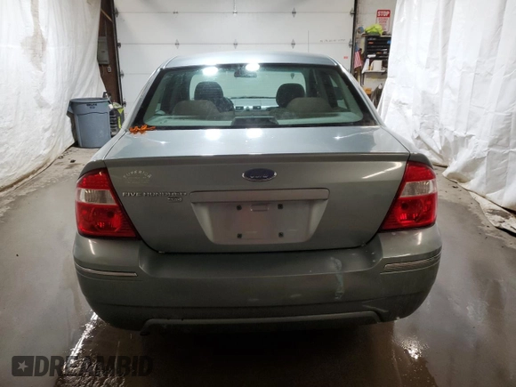 2006 Ford Five Hundred SE with VIN 1FAFP26126G112158, listed as a Copart auction lot 84805704 with 128,866 mi miles and Clean Title. Bid and sale history available at carsss.com. Image 6.