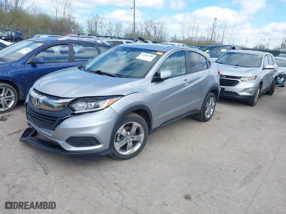 2021 Honda HR-V LX with VIN 3CZRU6H34MM738782, listed as a IAAI auction lot 41941384 with 35,399 mi miles. Bid and sale history available at carsss.com. Image 2.