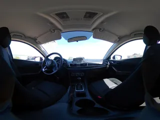 2014 Mazda 3 i Touring z VIN JM1BM1V75E1113050, wystawiony jako IAAI lot #42374782 z przebiegiem 94 571 mil mil oraz . Historia ofert i sprzedaży dostępna na DreamBid. Obrazek 18.