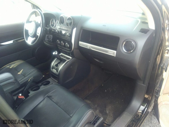 2015 Jeep Compass Latitude with VIN 1C4NJDEB9FD436397, listed as a IAAI auction lot 40294604 with 89,364 mi miles. Bid and sale history available at carsss.com. Image 5.