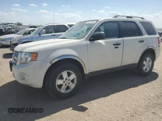 2011 Ford Escape XLT z VIN 1FMCU9D74BKC53967, wystawiony jako Copart lot #79251934 z przebiegiem 132 215 mil mil oraz Szkoda całkowita • Salvage title. Historia ofert i sprzedaży dostępna na DreamBid. Obrazek 1.