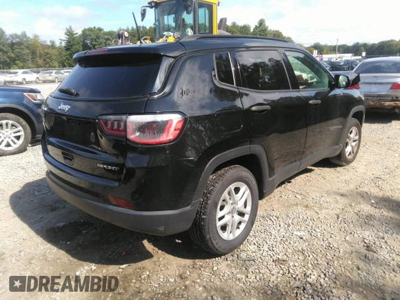 2018 Jeep Compass Sport with VIN 3C4NJCABXJT326364, listed as a IAAI auction lot 40289629 with 68,896 mi miles. Bid and sale history available at carsss.com. Image 4.