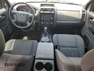 2011 Ford Escape XLT z VIN 1FMCU9DG8BKA85654, wystawiony jako Copart lot #64616925 z przebiegiem 188 948 mil mil oraz Szkoda całkowita • Salvage title. Historia ofert i sprzedaży dostępna na DreamBid. Obrazek 8.