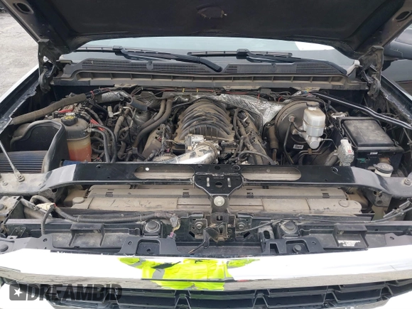 2017 Chevrolet Silverado 1500 LT with VIN 3GCPCREH2HG121743, listed as a IAAI auction lot 41742546 with 66,586 mi miles. Bid and sale history available at carsss.com. Image 10.