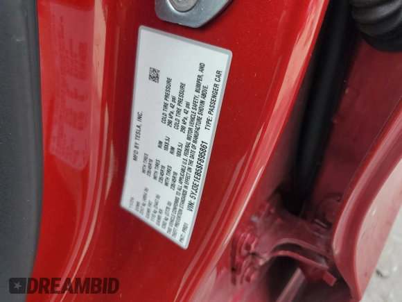 2025 Tesla Model 3 Long Range with VIN 5YJ3E1EB5SF895861, listed as a Copart auction lot 60513665 with 5,637 mi miles and Salvage title. Bid and sale history available at DreamBid. Image 12.