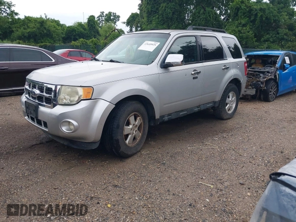 2012 Ford Escape XLT z VIN 1FMCU9D76CKA78378, wystawiony jako IAAI lot #42649925 z przebiegiem 282 992 mil mil oraz . Historia ofert i sprzedaży dostępna na DreamBid. Obrazek 2.