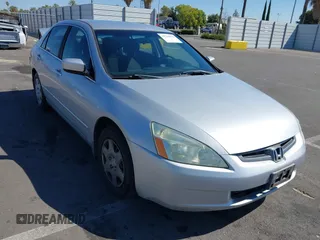 2005 Honda Accord LX z VIN 1HGCM56465A041759, wystawiony jako IAAI lot #42784830 z przebiegiem 276 502 mil mil oraz . Historia ofert i sprzedaży dostępna na DreamBid. Obrazek 1.