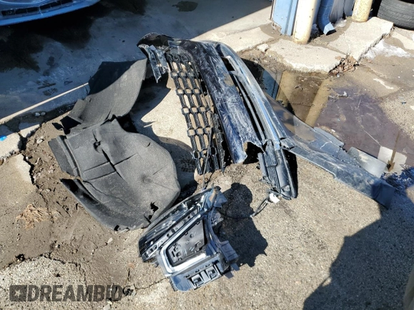 2024 Chevrolet Suburban with VIN 1GNSKBET0RR106398, listed as a Copart auction lot 46058085 with Not provided miles and Salvage title. Bid and sale history available at DreamBid. Image 13.