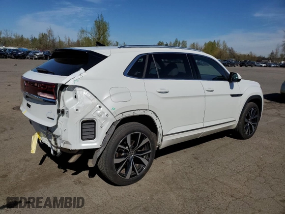 2024 Volkswagen Atlas SEL Premium R-Line z VIN 1V2FE2CA6RC228817, wystawiony jako Copart lot #50627645 z przebiegiem 5 146 mil mil oraz Szkoda całkowita • Salvage title. Historia ofert i sprzedaży dostępna na DreamBid. Obrazek 3.