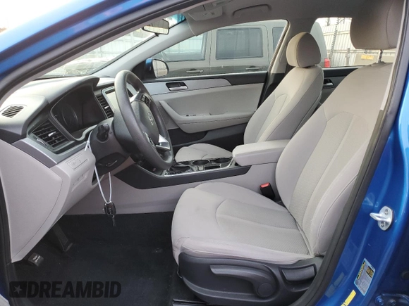 2019 Hyundai Sonata SE with VIN 5NPE24AF9KH768799, listed as a Copart auction lot 45887355 with 99,330 mi miles and Salvage Title. Bid and sale history available at DreamBid. Image 7.